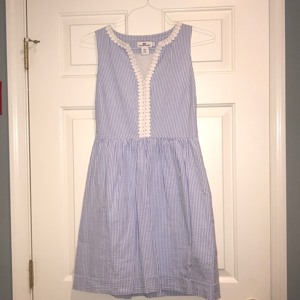 Vineyard Vines blue and white striped dress